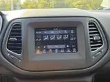 Jeep Compass 2017 — фото 20