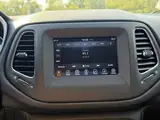 Jeep Compass 2017 — фото 19