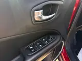 Jeep Compass 2017 — фото 25
