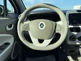 Renault ZOE 2017 — фото 15