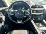 Jaguar F-PACE 2016 — фото 13