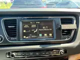 Kia Carnival 2016 — фото 18