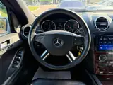 Mercedes-Benz ML500 2005 — фото 17