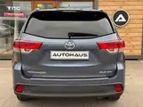 Toyota Highlander 2018 — фото 7