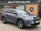 Toyota Highlander 2018 — фото 1