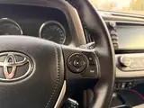 Toyota RAV4 Hybrid 2017 — фото 24