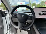 Tesla Model Y 2022 — фото 15