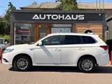 Mitsubishi Outlander PHEV 2016 — фото 5