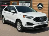 Ford Edge 2022 — фото 1