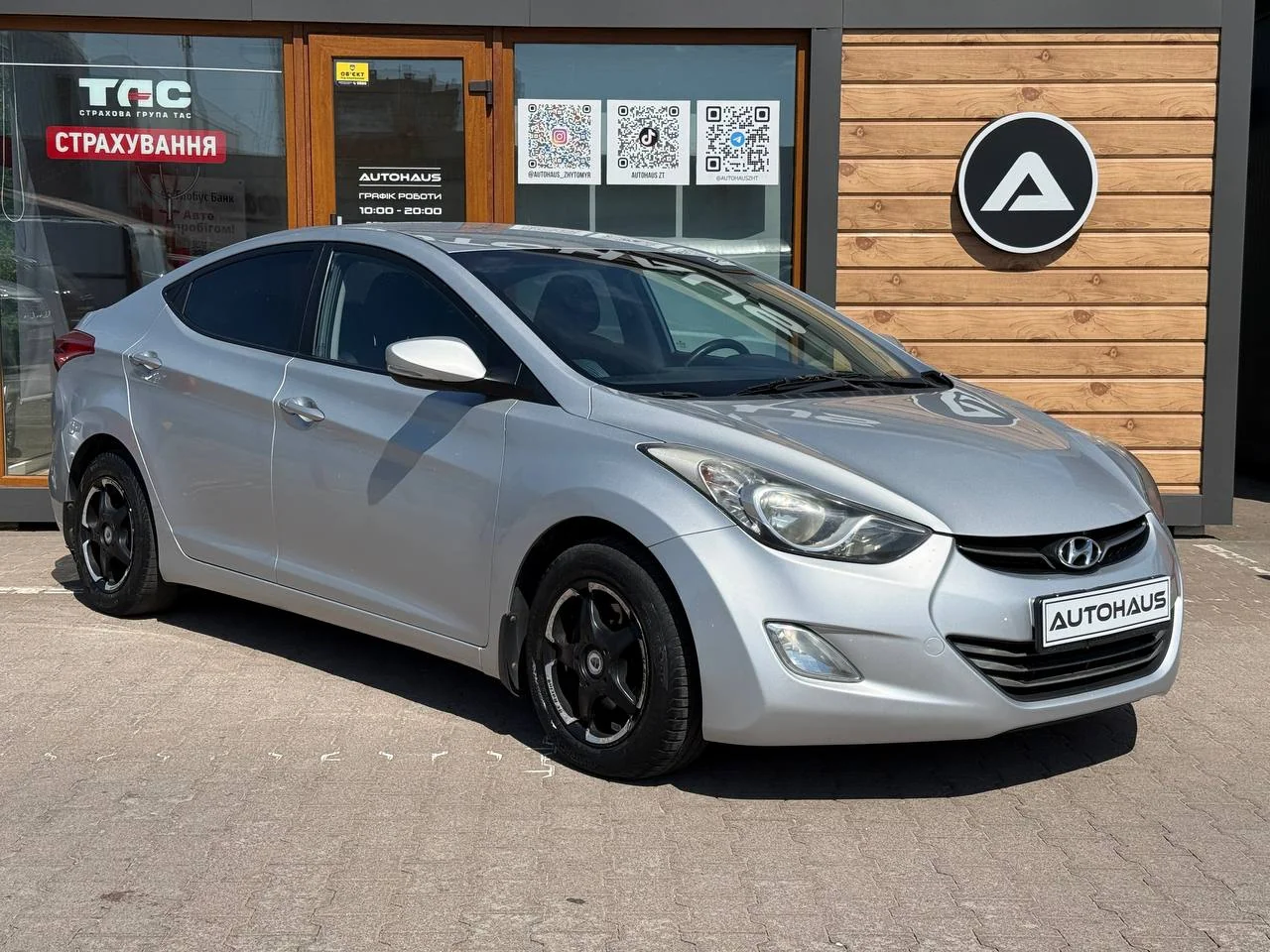 Hyundai Elantra 2011